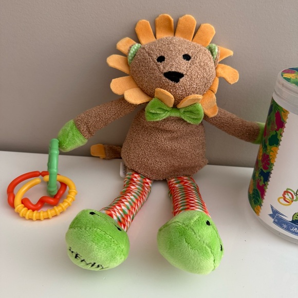 Scentsy Sidekick New Scented Luka the Lion Plush Toy - Picture 3 of 7